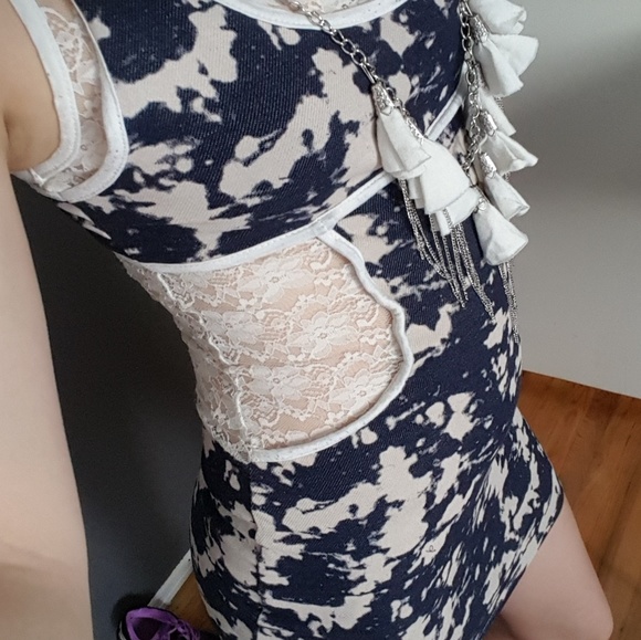 Just Me USA lace dress - Picture 4 of 4